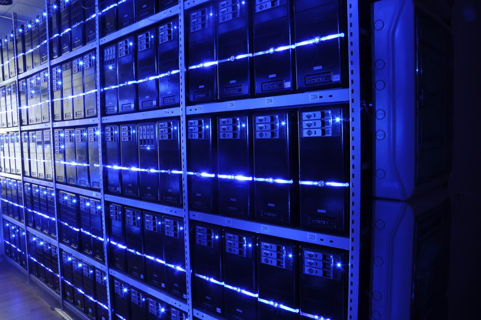The Hidden Cost of America's Data Centre Boom: Who Really Pays for the Cloud